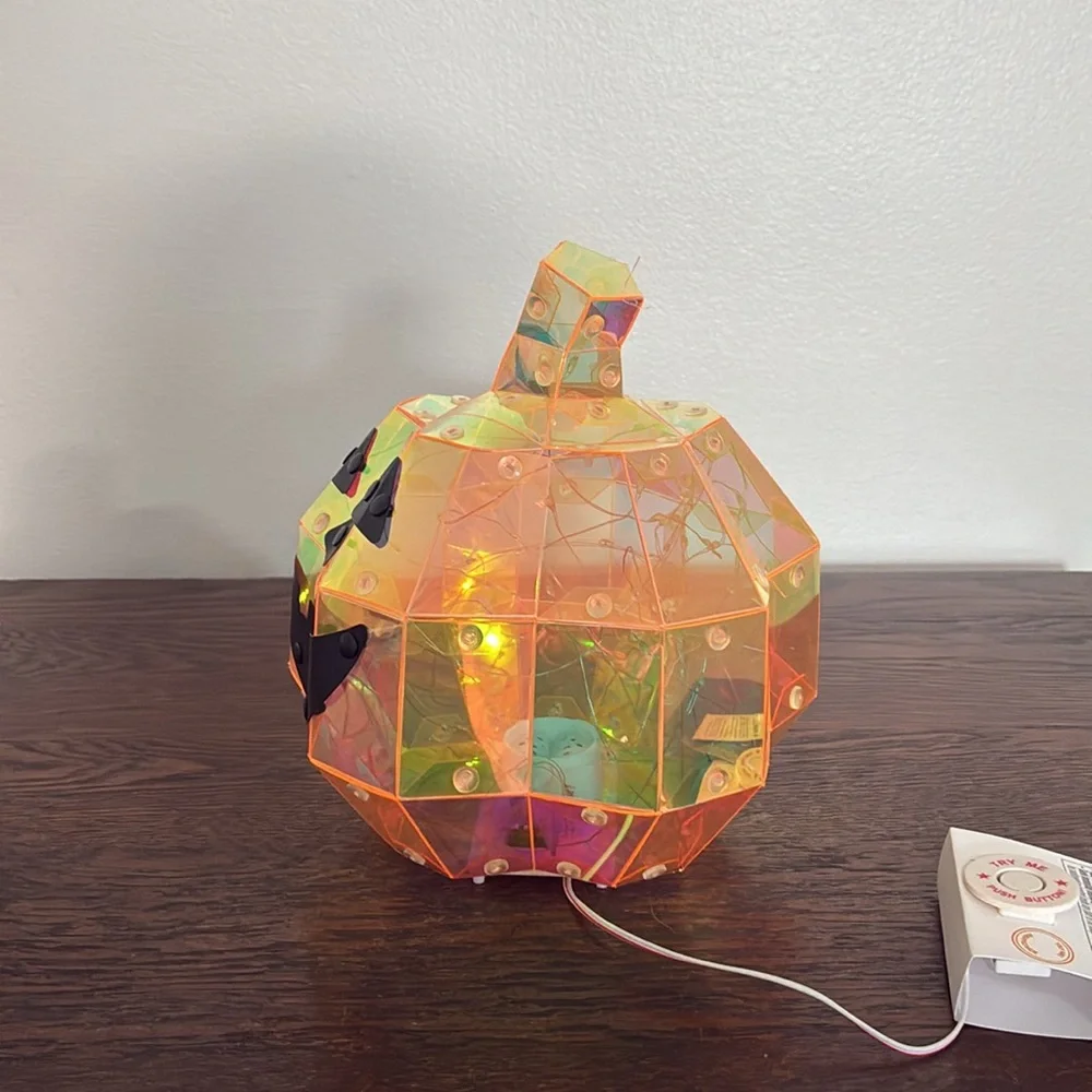 NWT- 🔋OPERATED- LED Light Up- Multicolor Holographic Halloween Jack-o-lantern 🎃